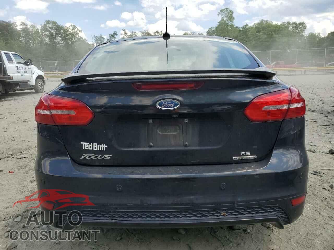 FORD FOCUS 2015 - 1FADP3F21FL339287