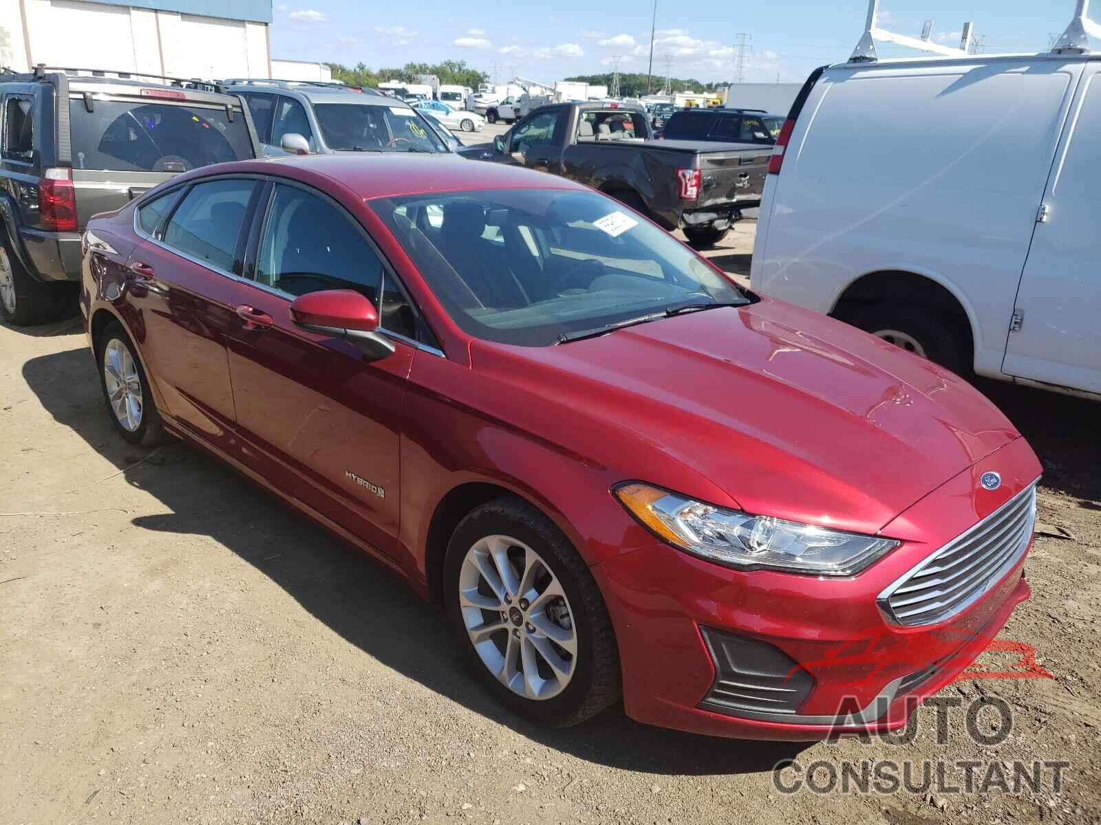 FORD FUSION 2019 - 3FA6P0LU5KR197440
