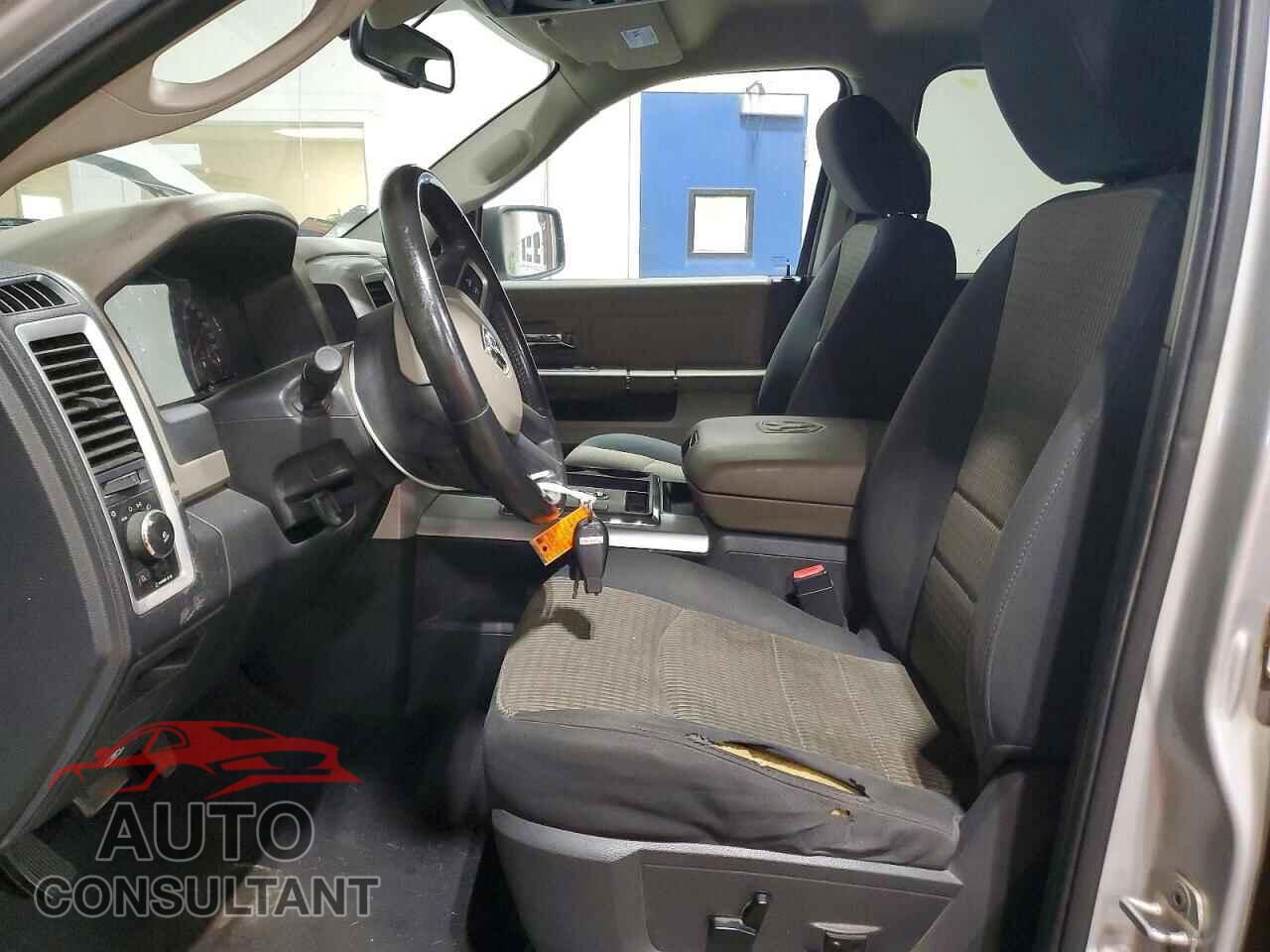 DODGE RAM 1500 2011 - 1D7RV1GT9BS706038