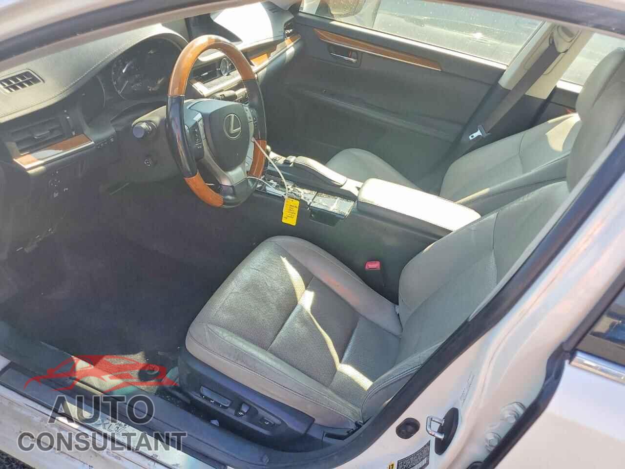 LEXUS ES300 2014 - JTHBW1GG4E2066030
