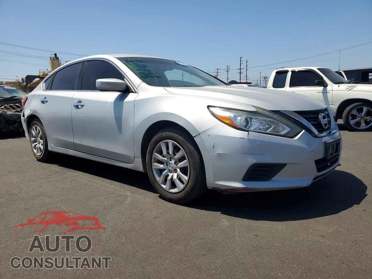 NISSAN ALTIMA 2017 - 1N4AL3AP1HN353277
