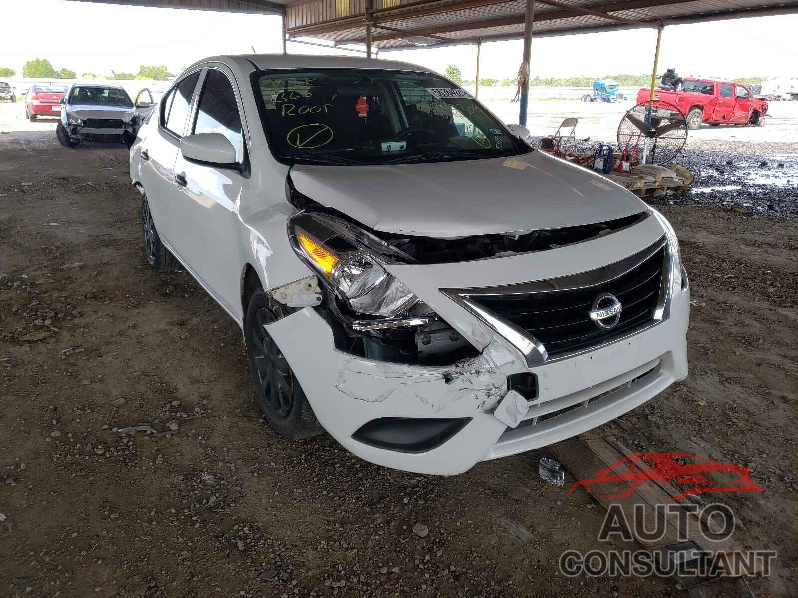 NISSAN VERSA 2017 - 3N1CN7AP6HL845309