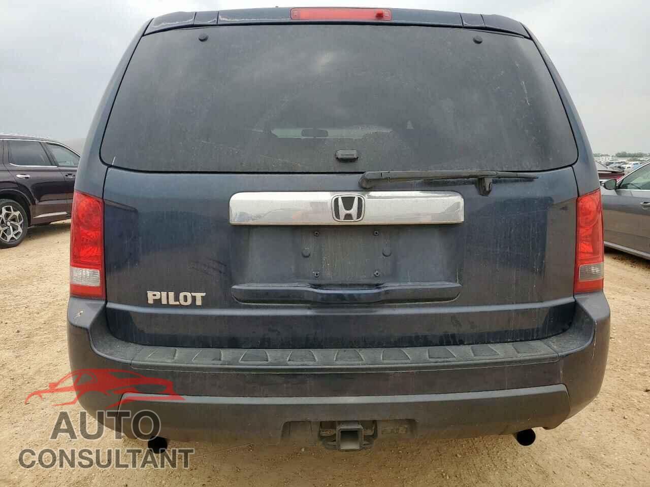 HONDA PILOT 2011 - 5FNYF3H28BB036984