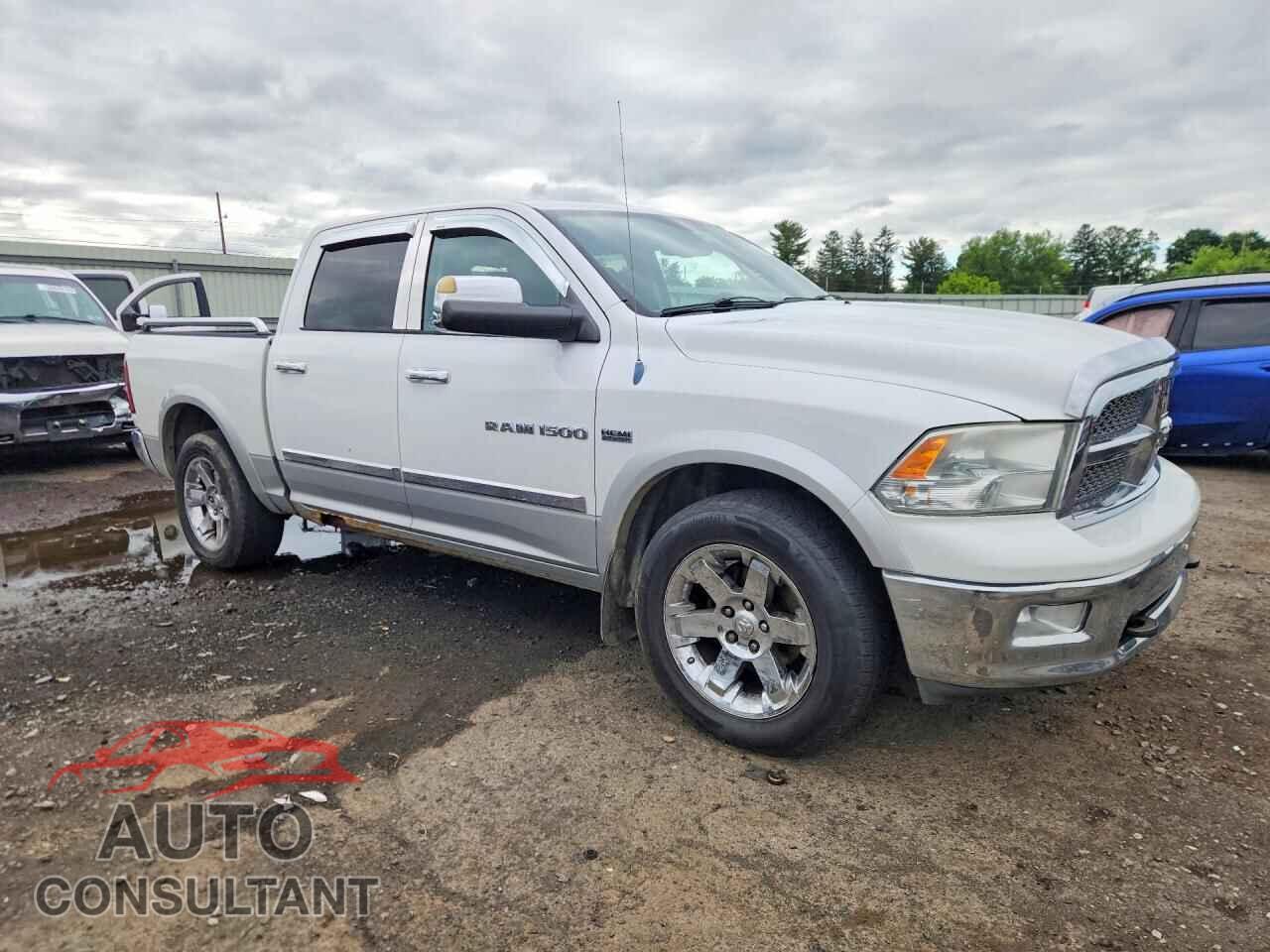 DODGE RAM 1500 2012 - 1C6RD7NT8CS256586