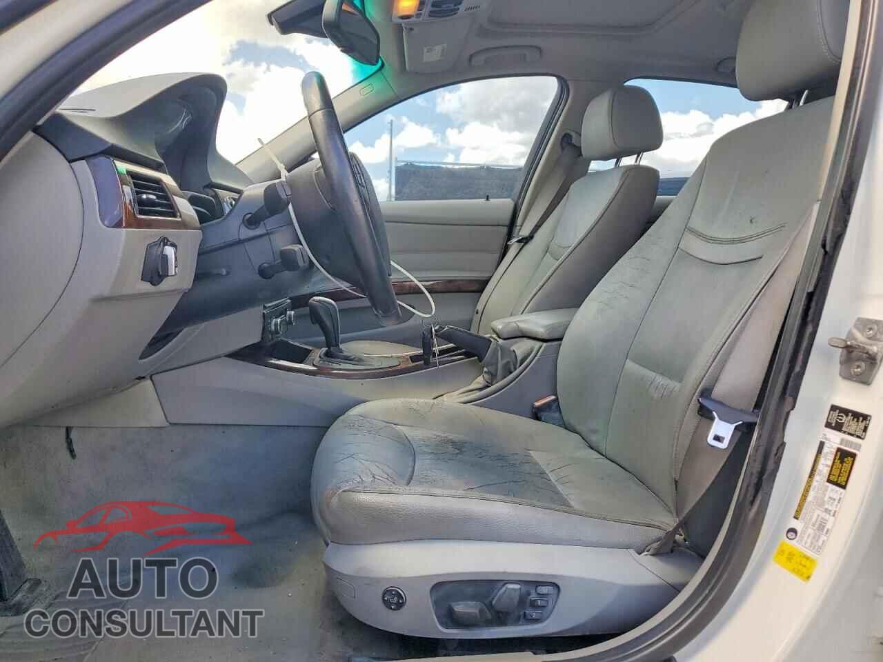 BMW 3 SERIES 2011 - WBAPH7C54BE674517