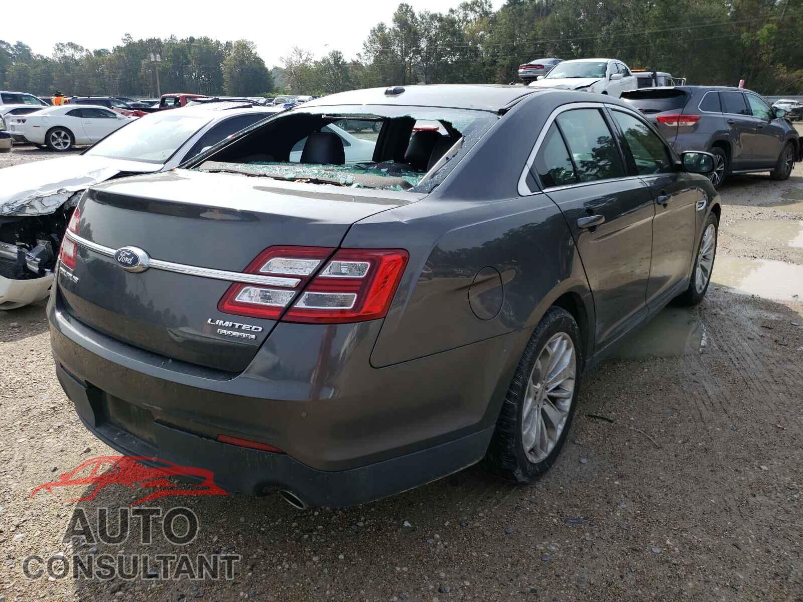 FORD TAURUS 2017 - 1FAHP2F88HG108625