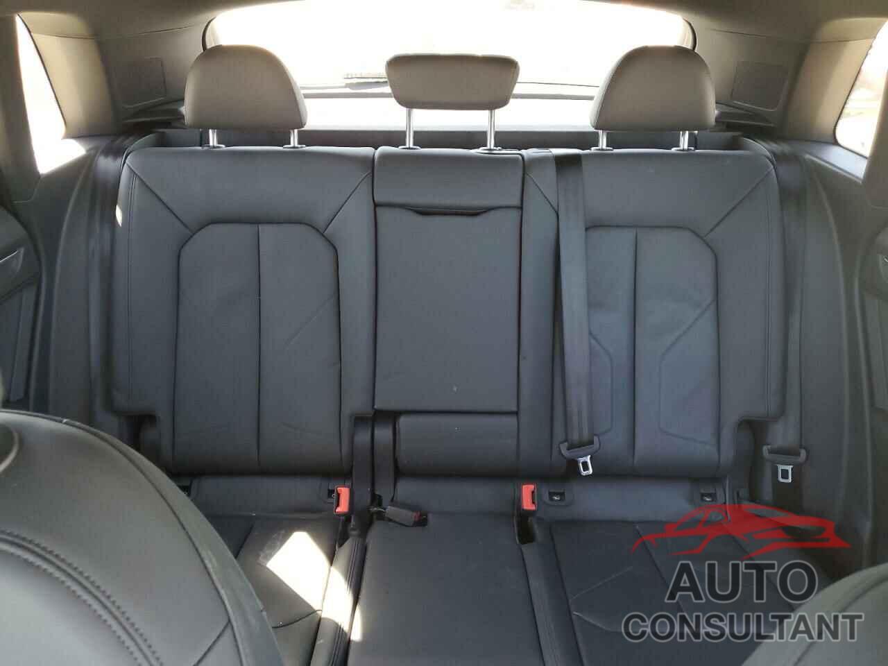 AUDI Q3 2022 - WA1DECF34N1142630