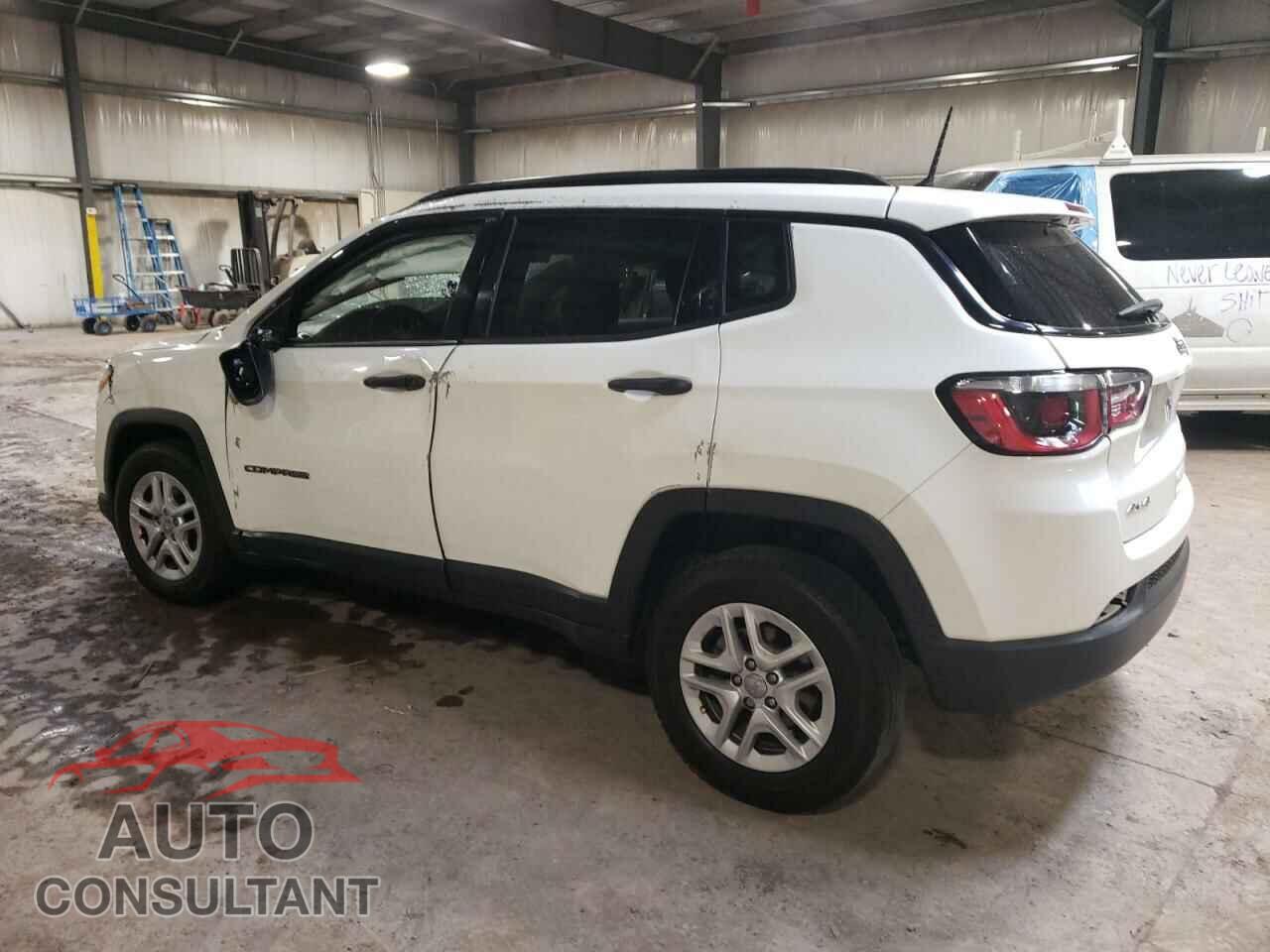 JEEP COMPASS 2018 - 3C4NJDAB9JT131054