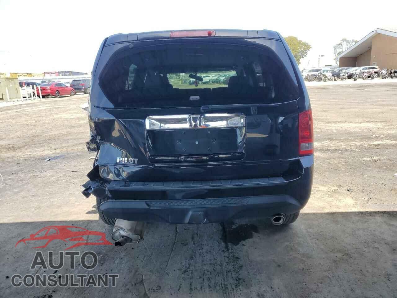 HONDA PILOT 2013 - 5FNYF3H48DB028744