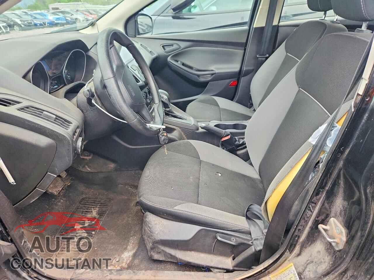 FORD FOCUS 2014 - 1FADP3E25EL391120