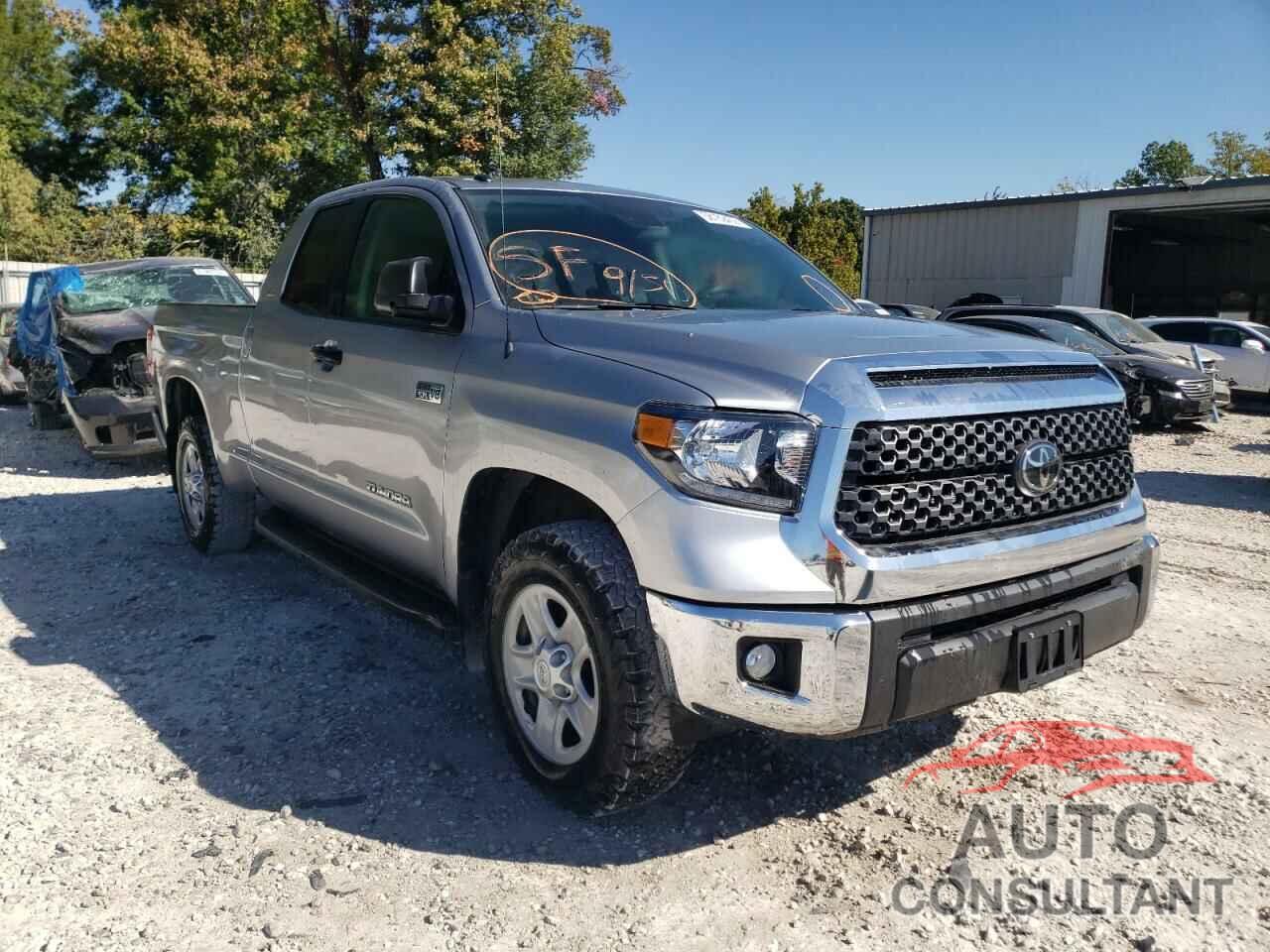 TOYOTA TUNDRA 2018 - 5TFUW5F10JX708707