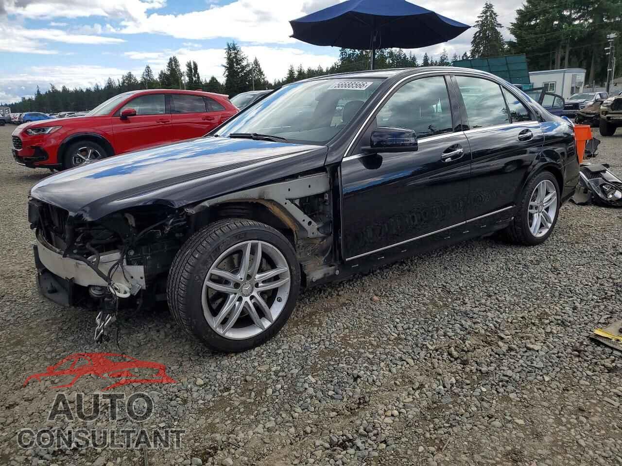 MERCEDES-BENZ C-CLASS 2013 - WDDGF8AB7DR253187
