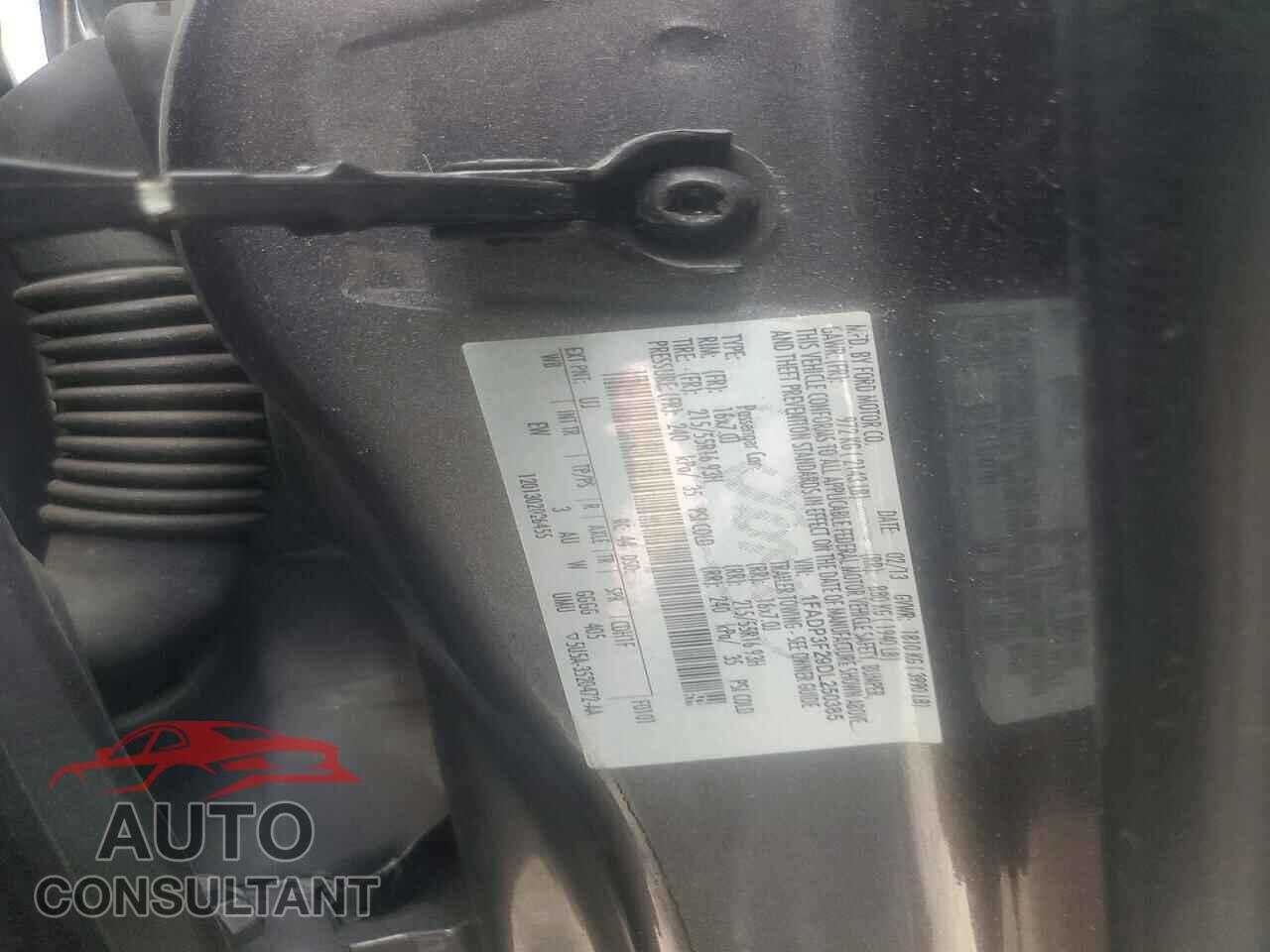 FORD FOCUS 2013 - 1FADP3F29DL250385