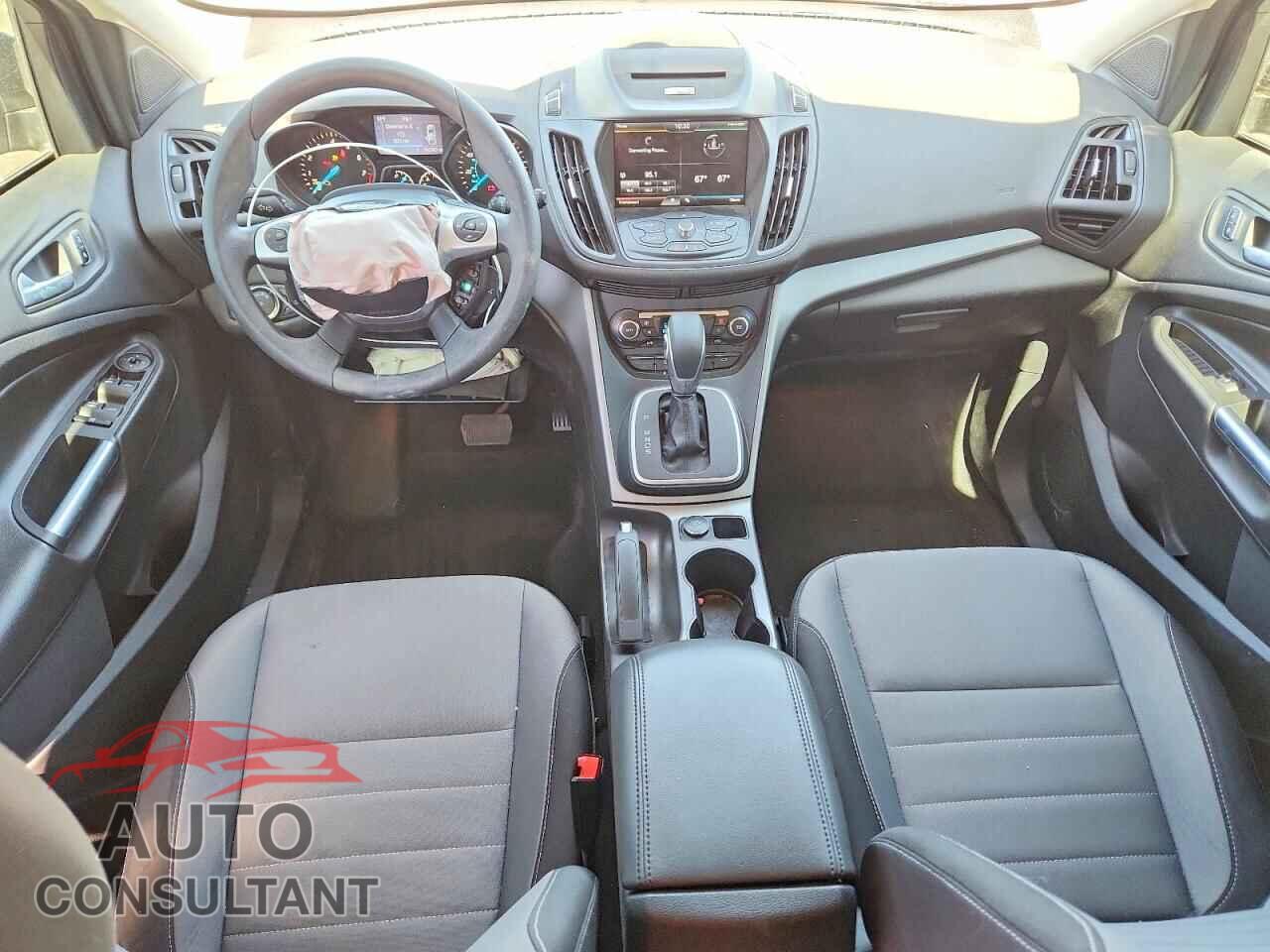 FORD ESCAPE 2014 - 1FMCU0GX4EUA29856