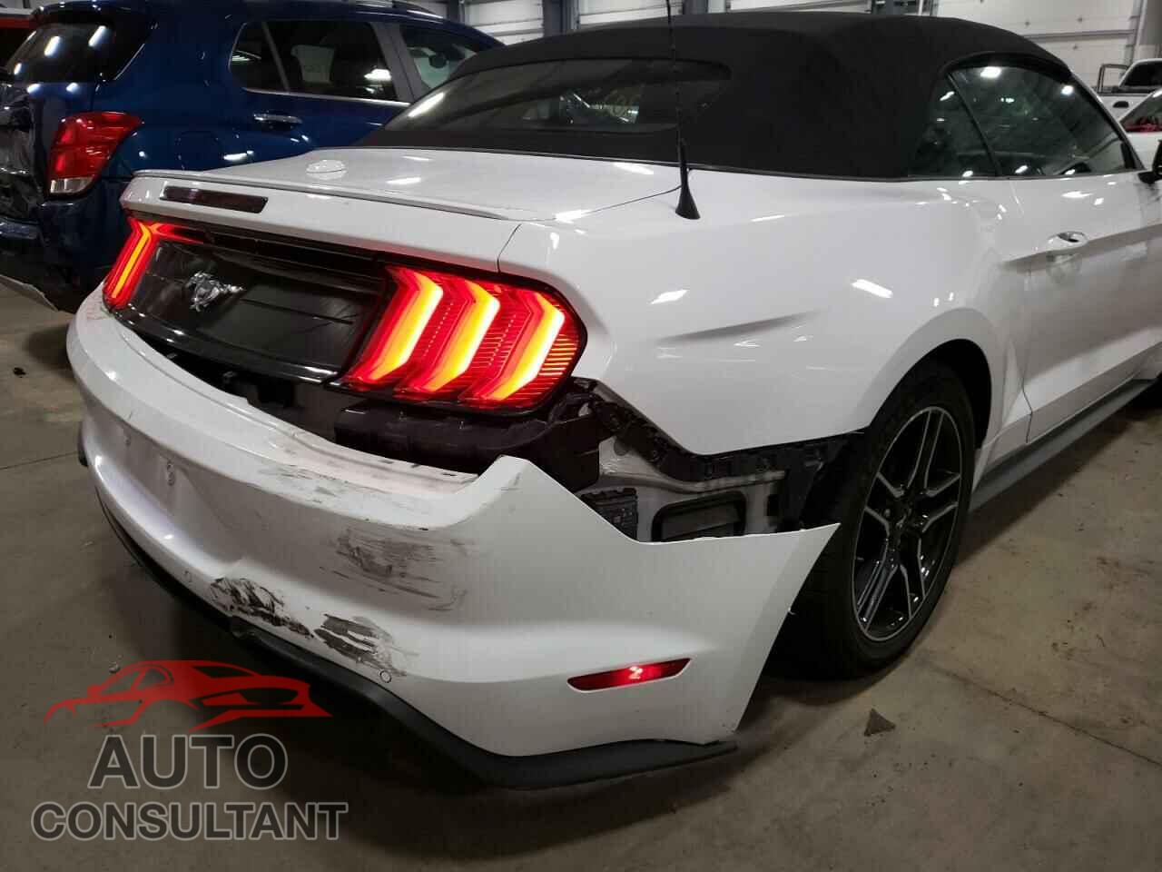 FORD MUSTANG 2021 - 1FATP8UH3M5121658