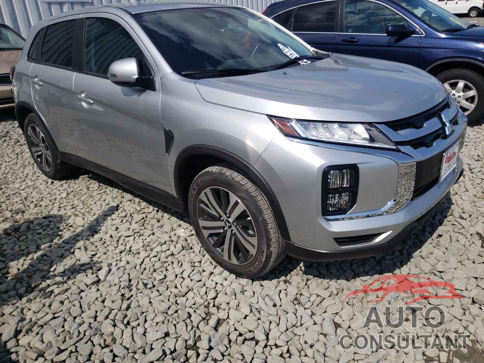 MITSUBISHI OUTLANDER 2021 - JA4ARUAU2MU030841
