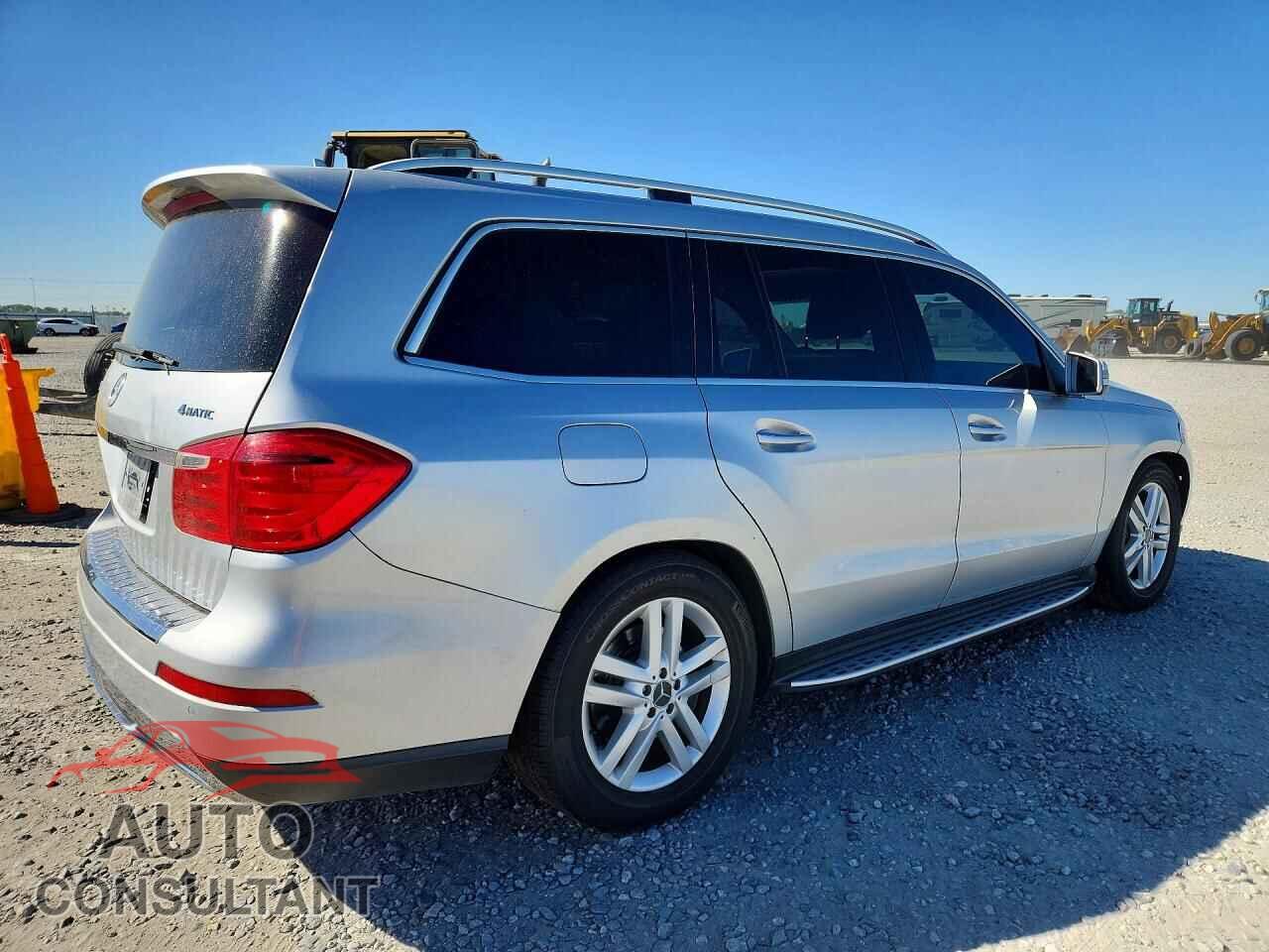 MERCEDES-BENZ GL-CLASS 2013 - 4JGDF7CE7DA199432
