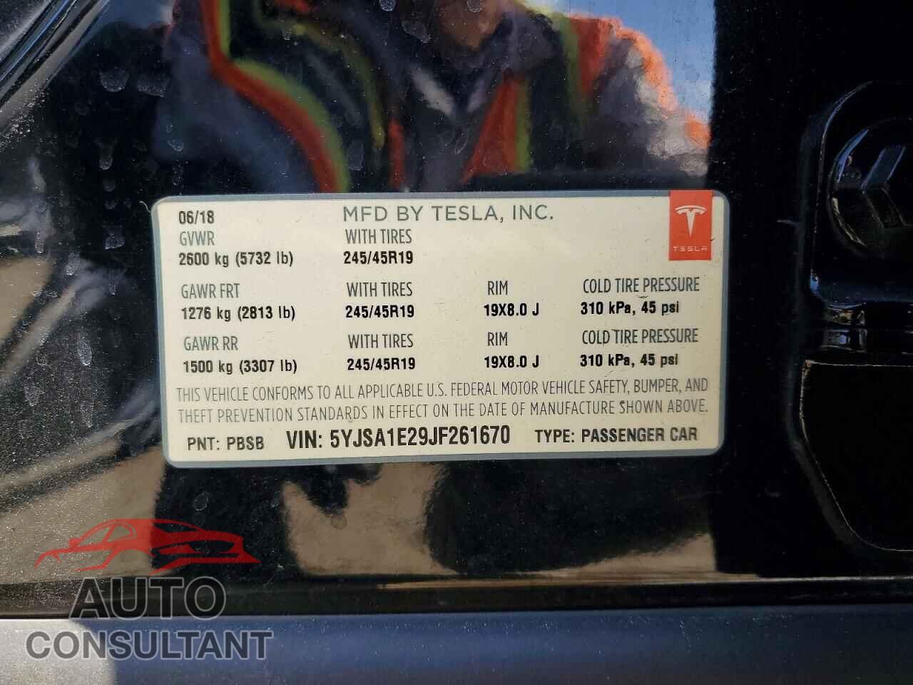 TESLA MODEL S 2018 - 5YJSA1E29JF261670