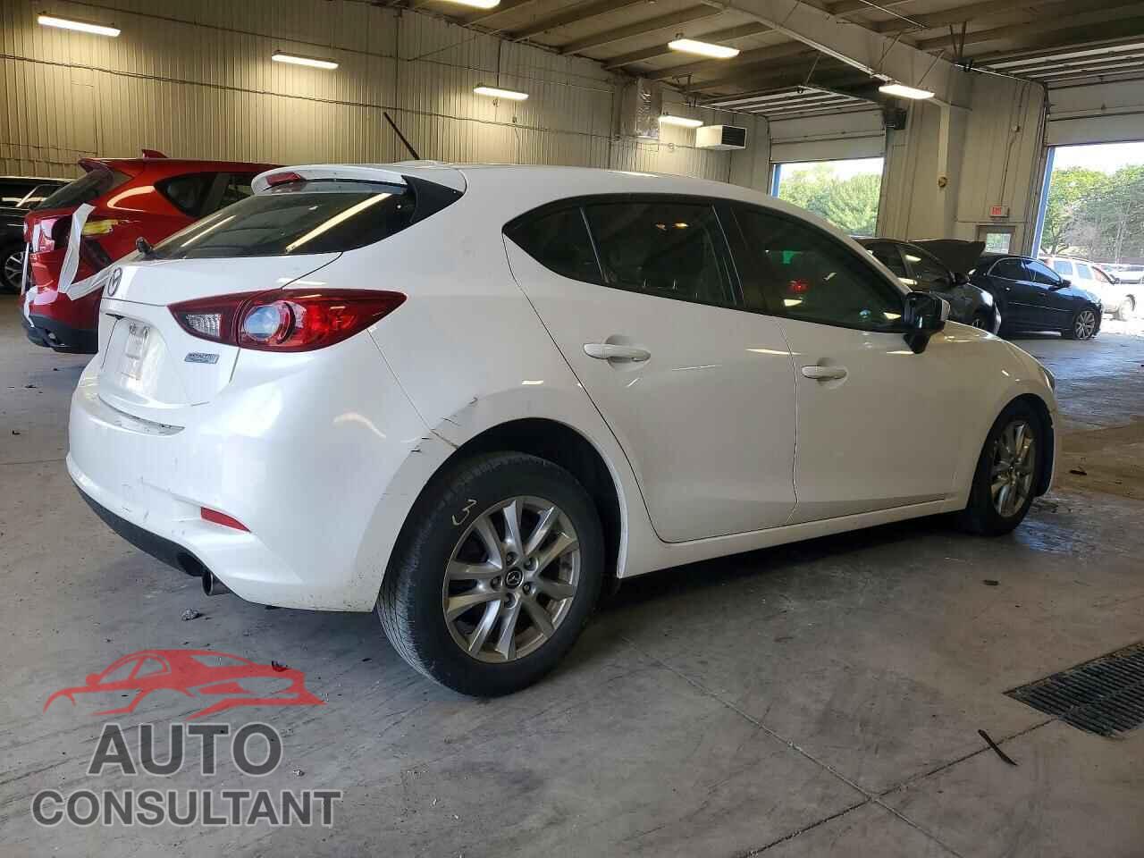 MAZDA 3 2017 - 3MZBN1K77HM155502