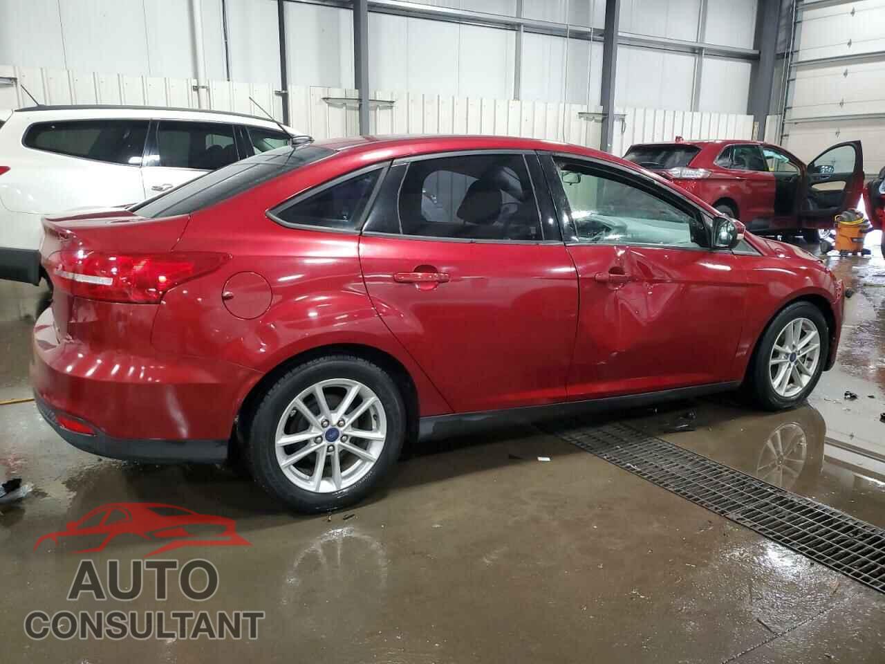 FORD FOCUS 2015 - 1FADP3F28FL364039