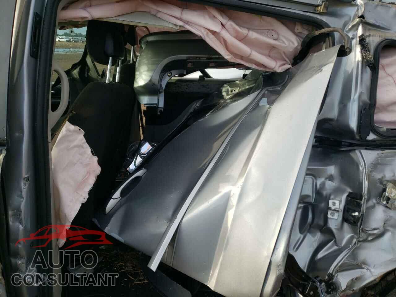 DODGE CARAVAN 2015 - 2C4RDGBG9FR651270