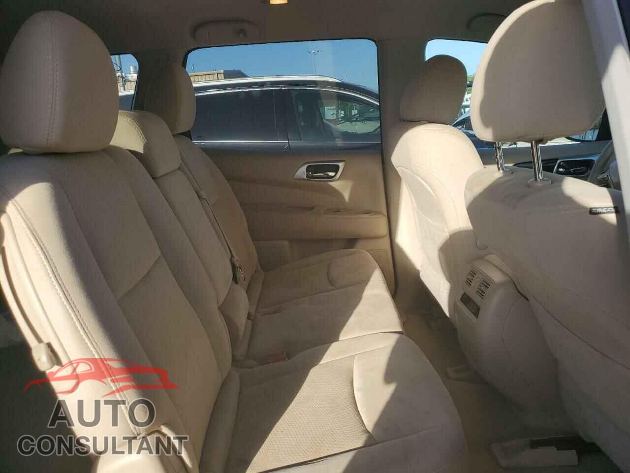 NISSAN PATHFINDER 2015 - 5N1AR2MM4FC689286