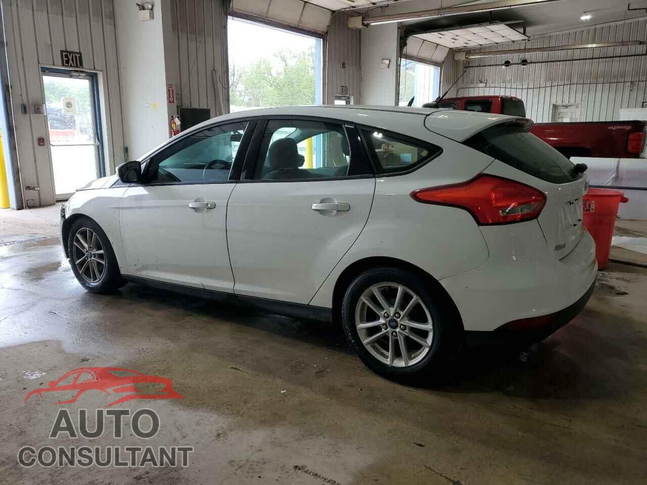 FORD FOCUS 2016 - 1FADP3K27GL242358