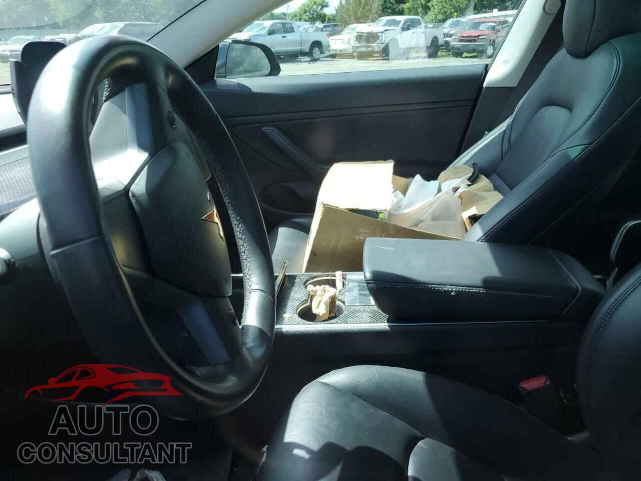 TESLA MODEL 3 2018 - 5YJ3E1EA1JF108815