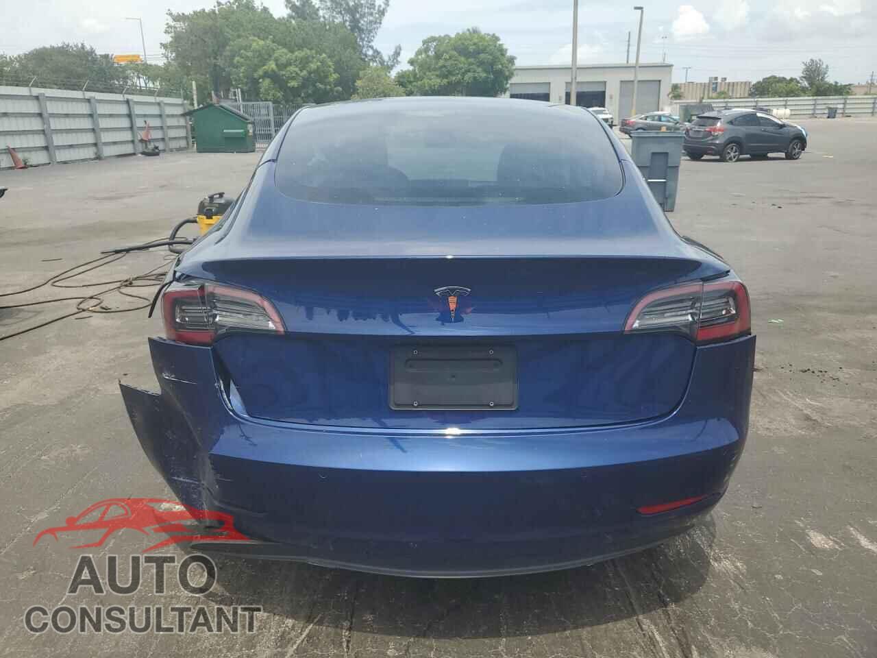 TESLA MODEL 3 2021 - 5YJ3E1EA1MF849910