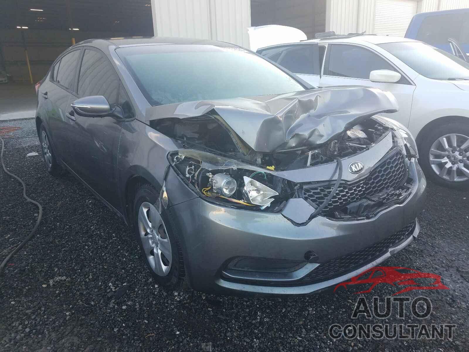 KIA FORTE 2016 - KNAFX4A64G5521409