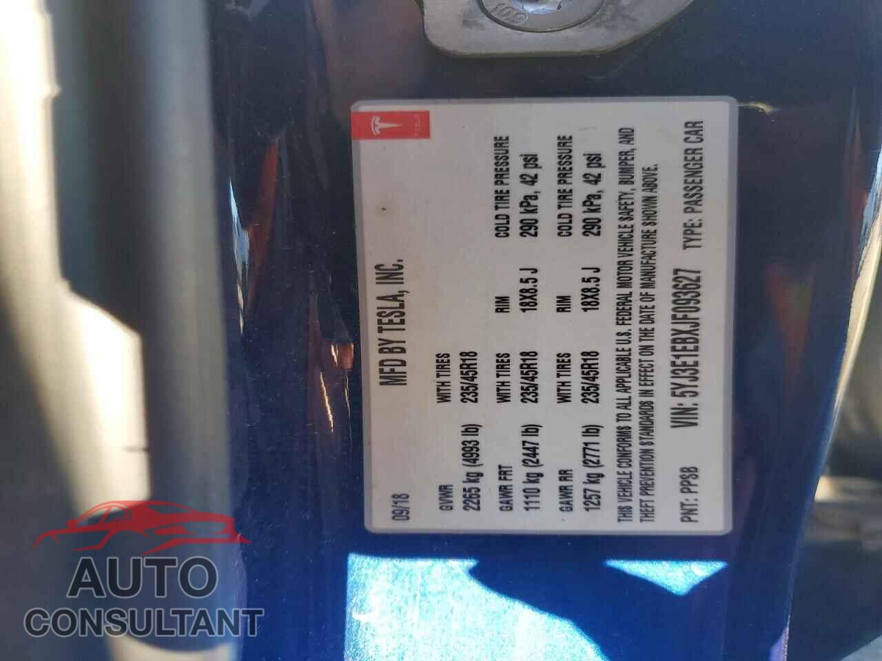 TESLA MODEL 3 2018 - 5YJ3E1EBXJF093627