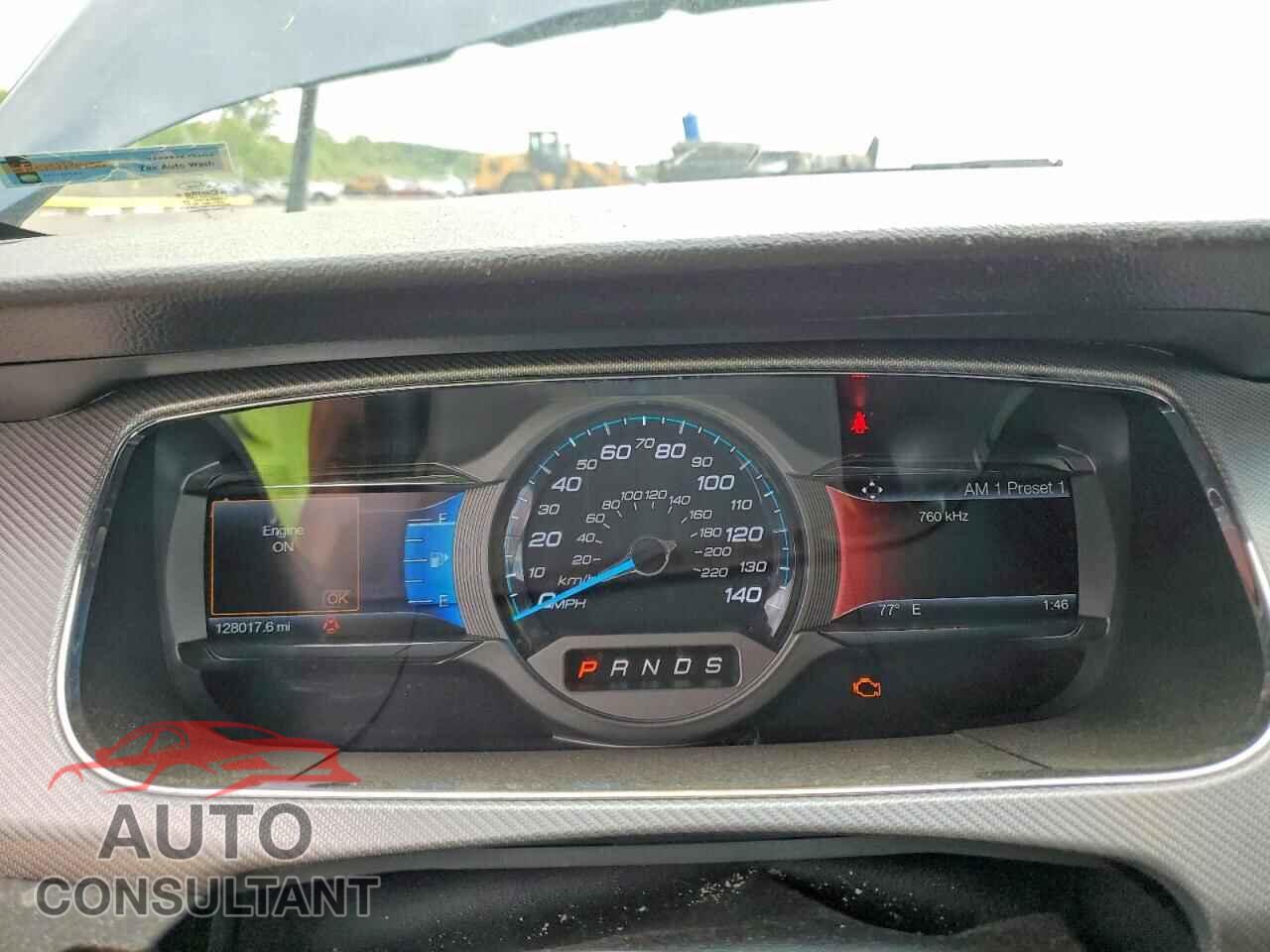 FORD TAURUS 2017 - 1FAHP2KT5HG118524