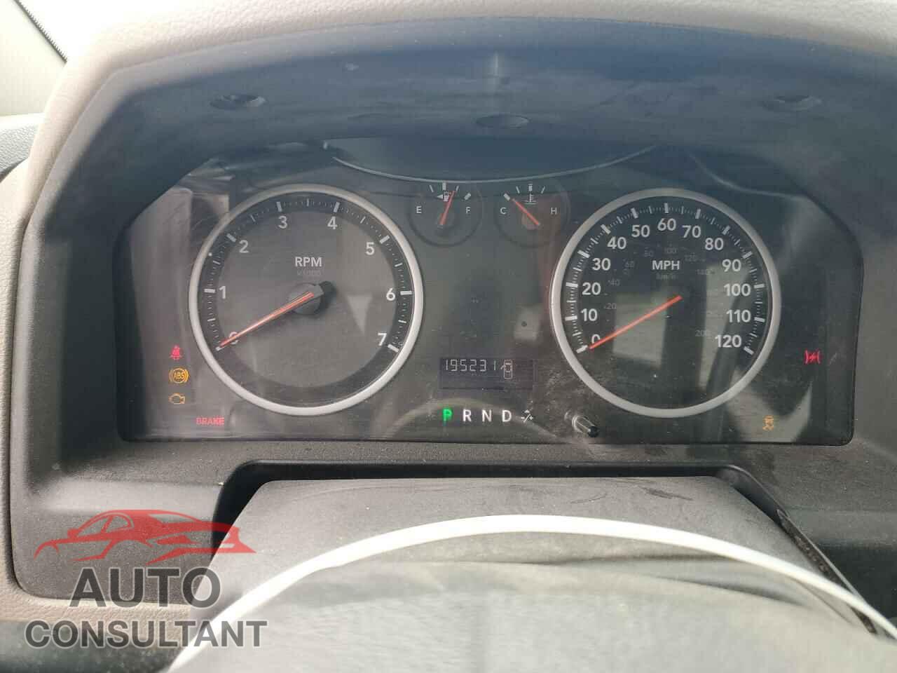 DODGE RAM 1500 2012 - 1C6RD7KT9CS196421