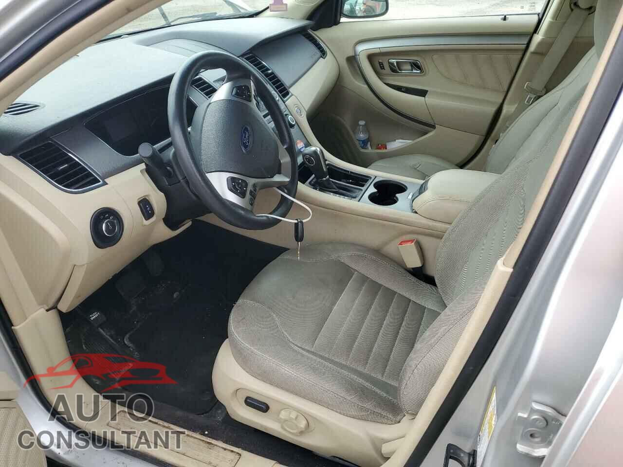 FORD TAURUS 2013 - 1FAHP2D89DG157555