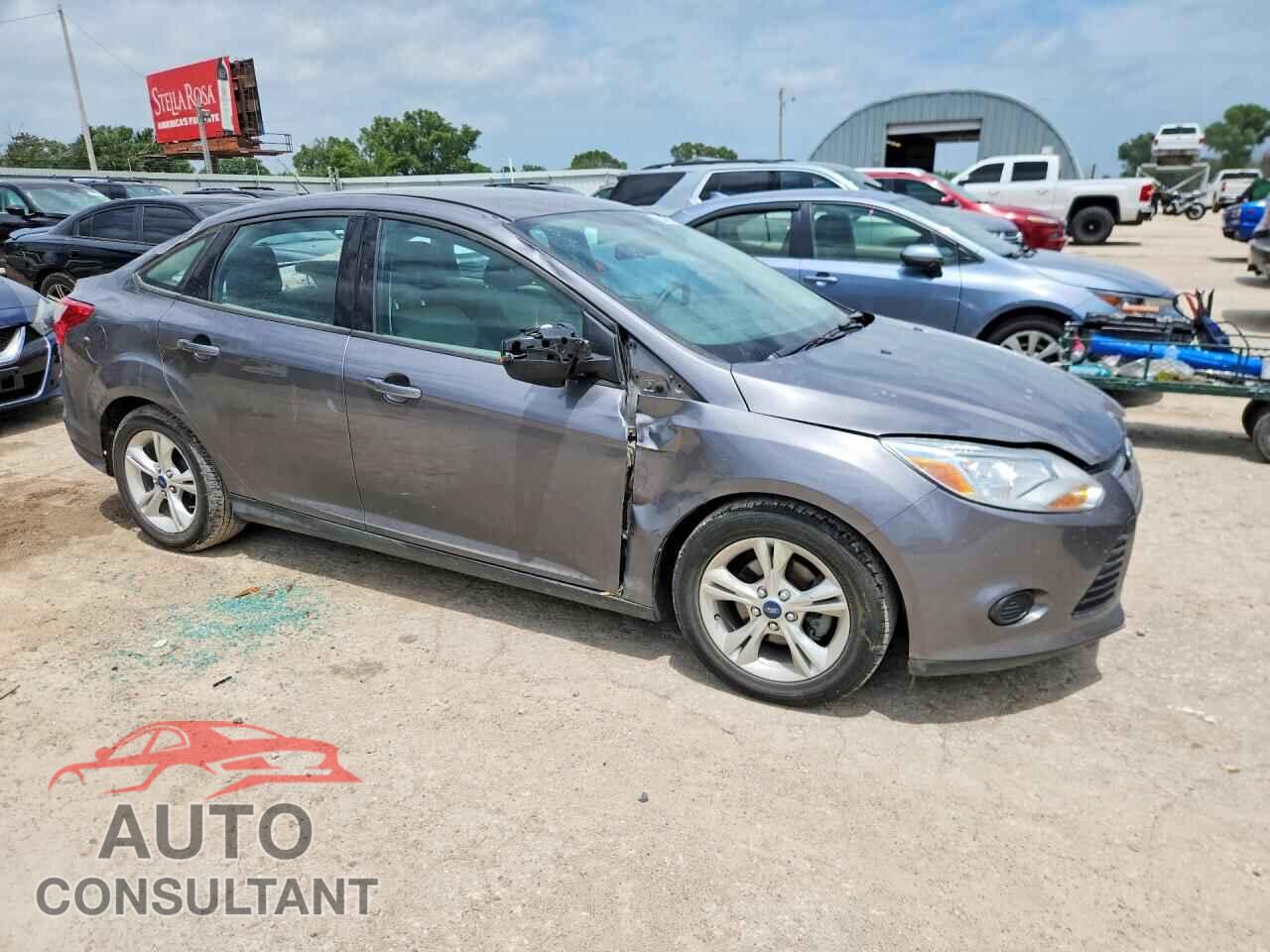 FORD FOCUS 2014 - 1FADP3F23EL218646