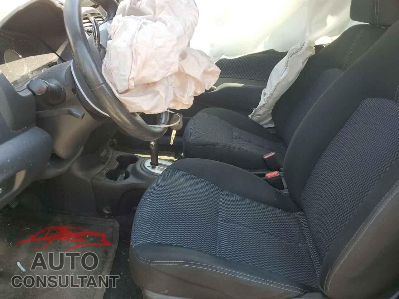NISSAN VERSA 2017 - 3N1CE2CP5HL358666