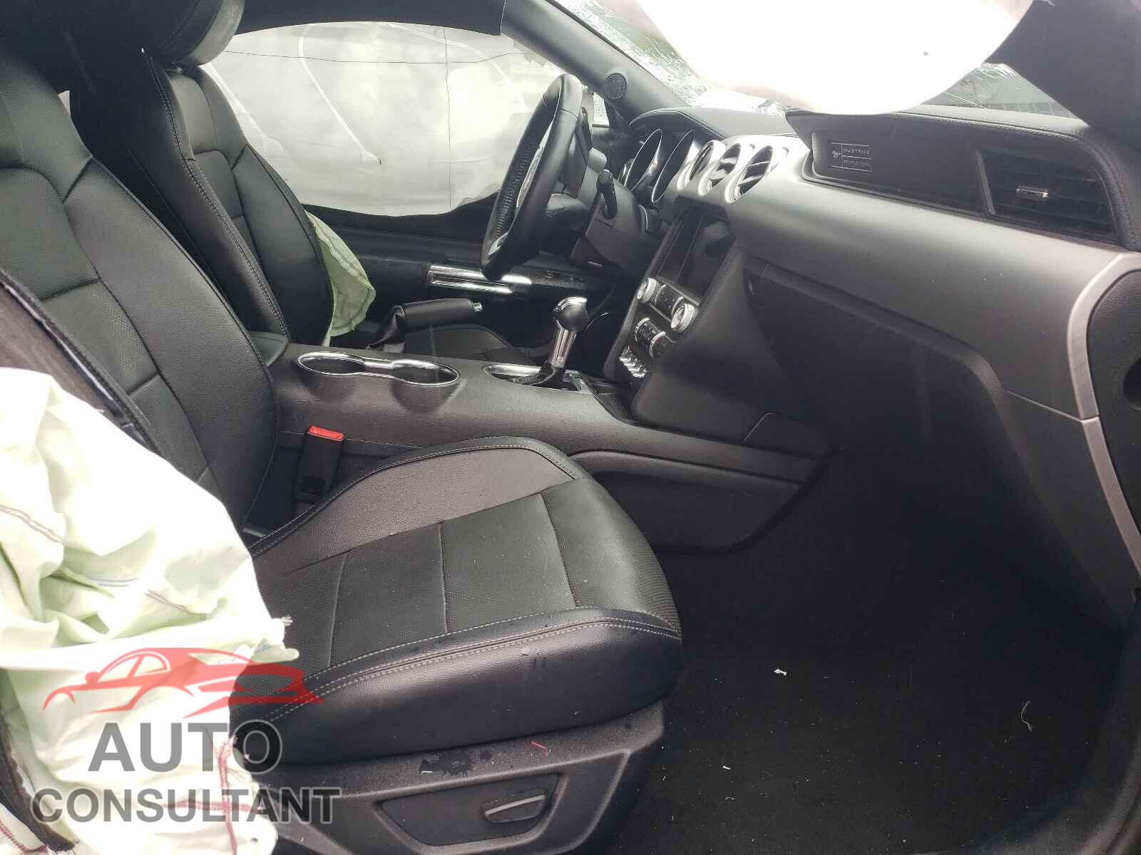 FORD MUSTANG 2020 - 1FA6P8TH9L5136615