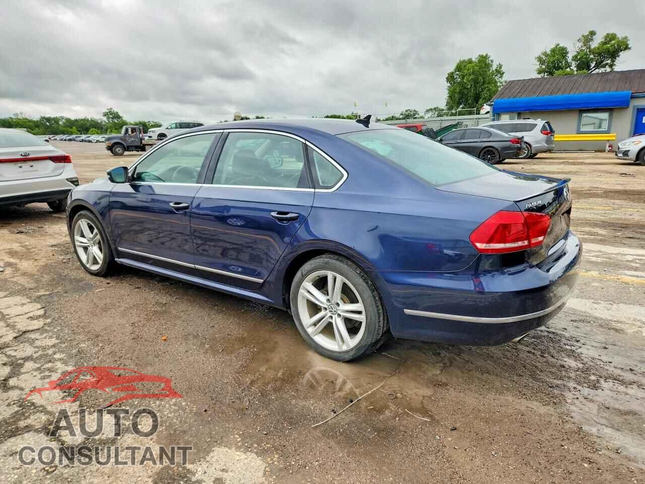 VOLKSWAGEN PASSAT 2014 - 1VWCN7A34EC048362