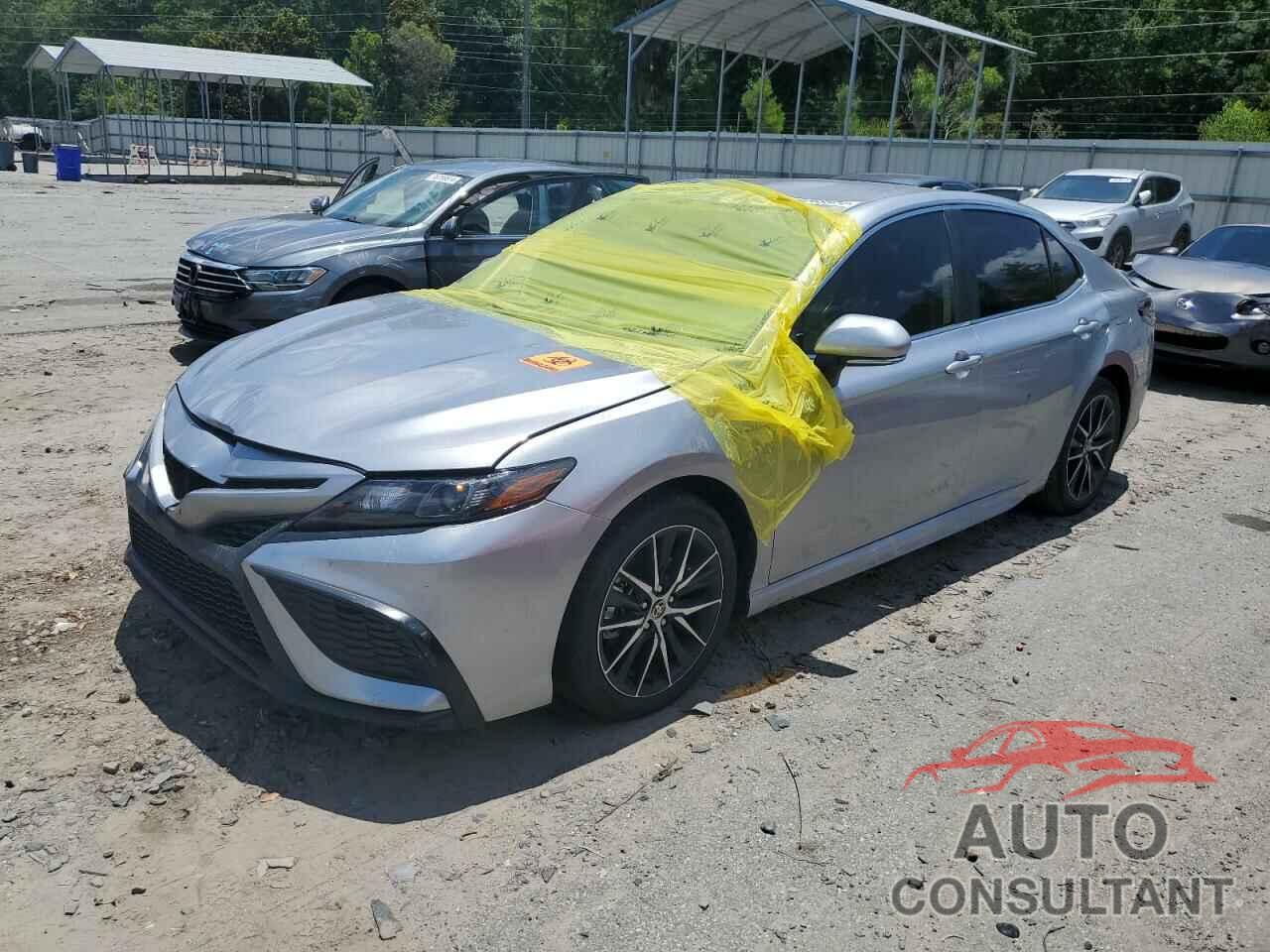 TOYOTA CAMRY 2024 - 4T1G11AKXRU895435