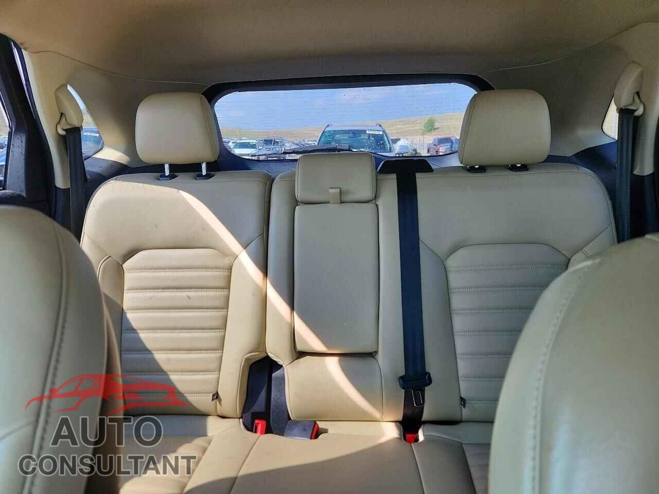 FORD EDGE 2018 - 2FMPK3J8XJBB30071