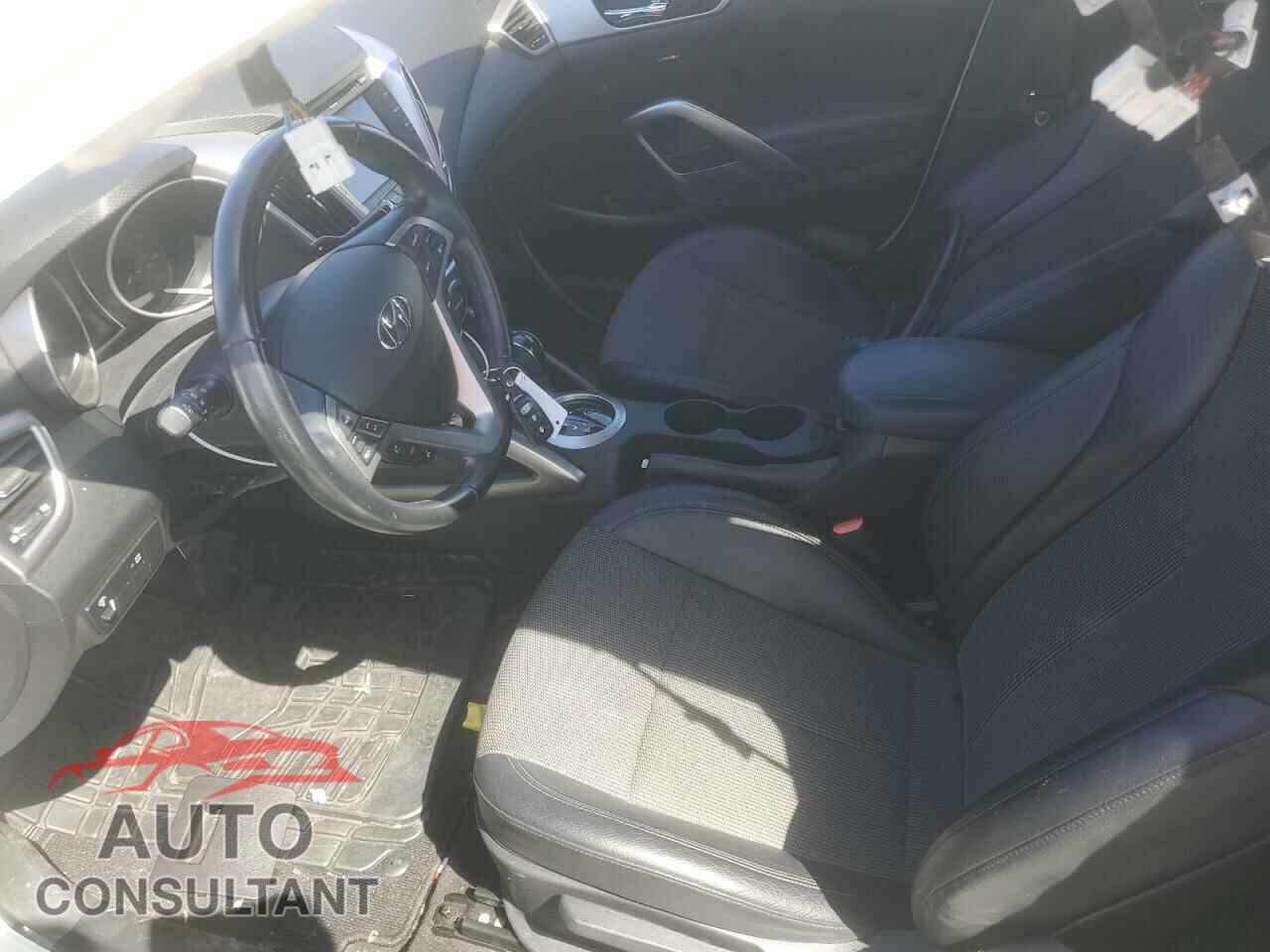 HYUNDAI VELOSTER 2016 - KMHTC6ADXGU261742