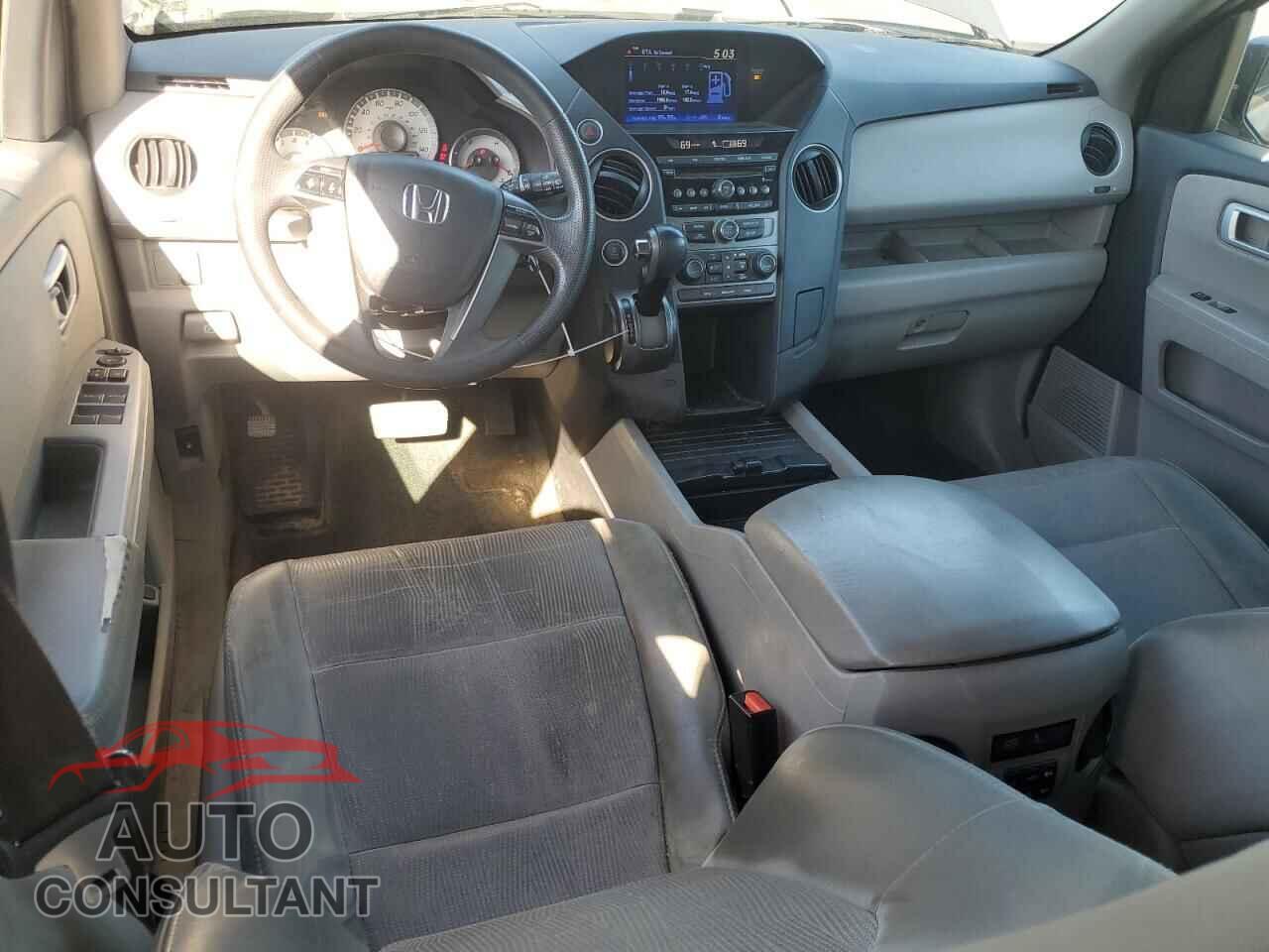 HONDA PILOT 2014 - 5FNYF4H43EB030232