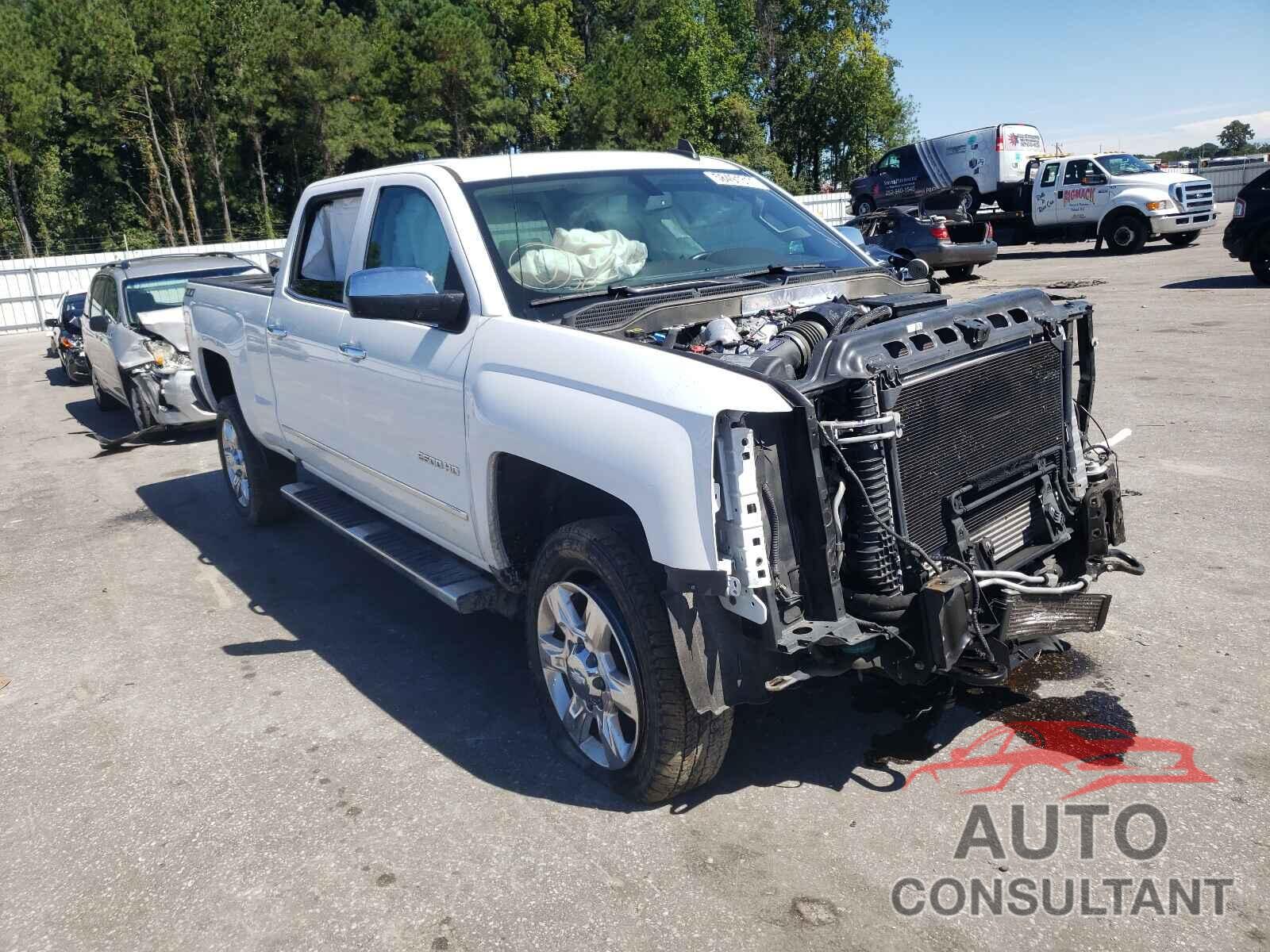 CHEVROLET SILVERADO 2018 - 1GC1KWEY2JF233294