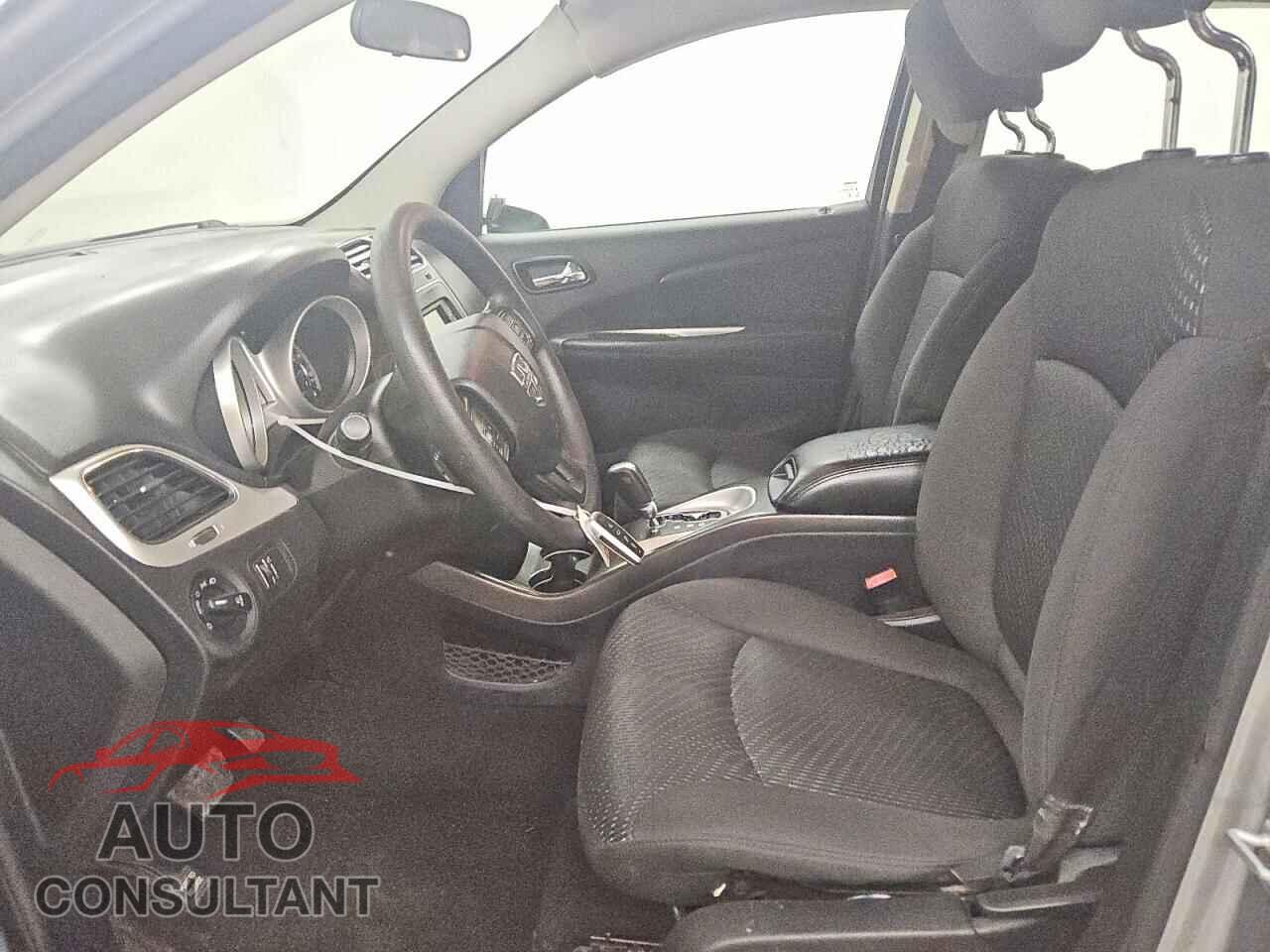 DODGE JOURNEY 2017 - 3C4PDCBG7HT533332