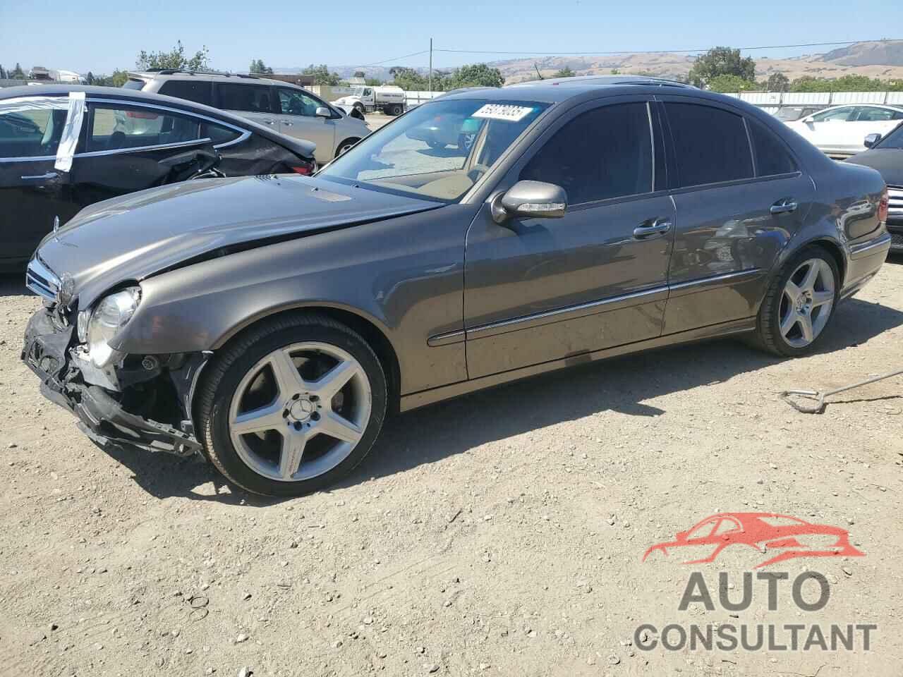 MERCEDES-BENZ E-CLASS 2009 - WDBUF56X39B395597