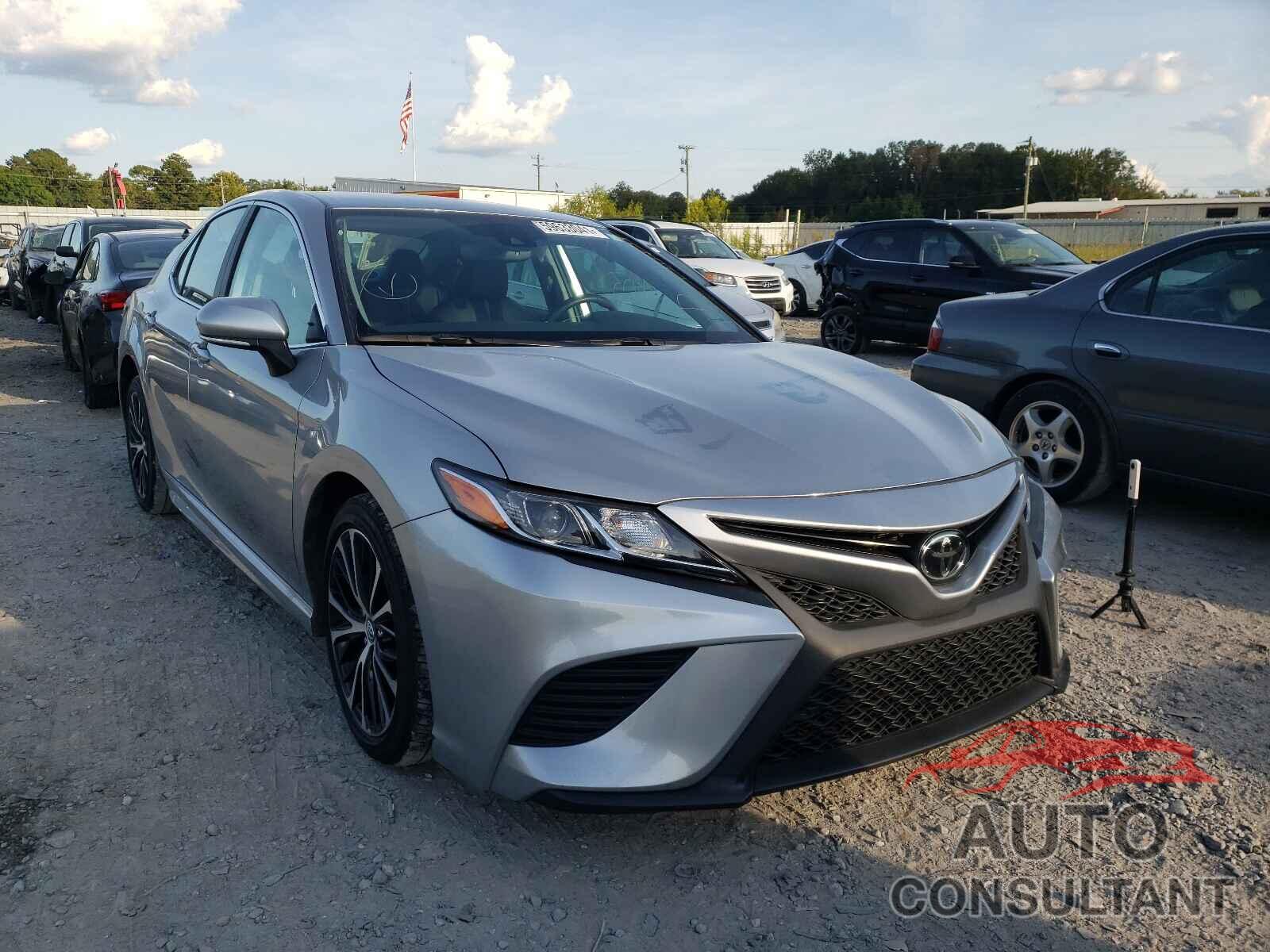 TOYOTA CAMRY 2019 - 4T1B11HK2KU722871