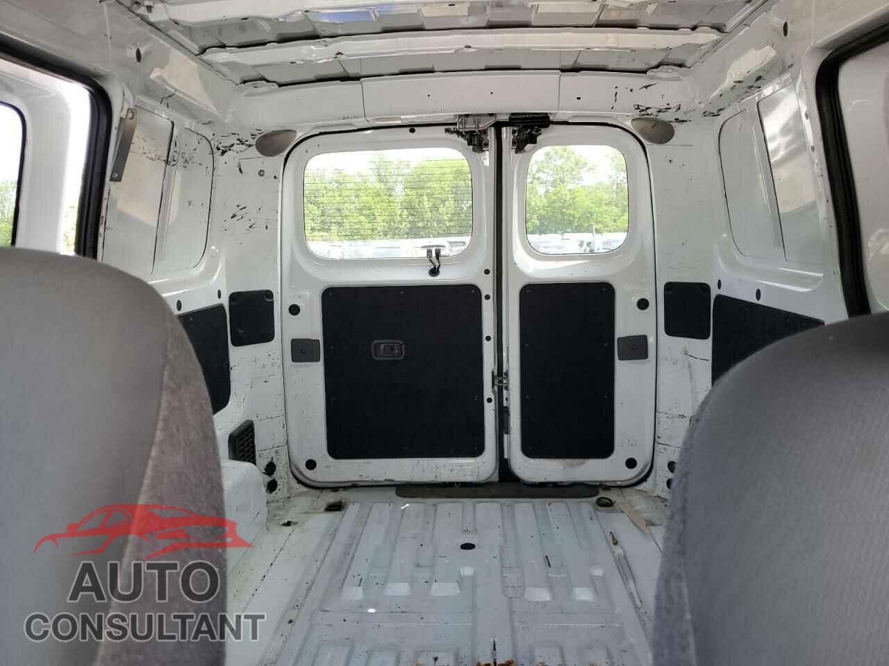 CHEVROLET EXPRESS 2015 - 3N63M0YN1FK716213