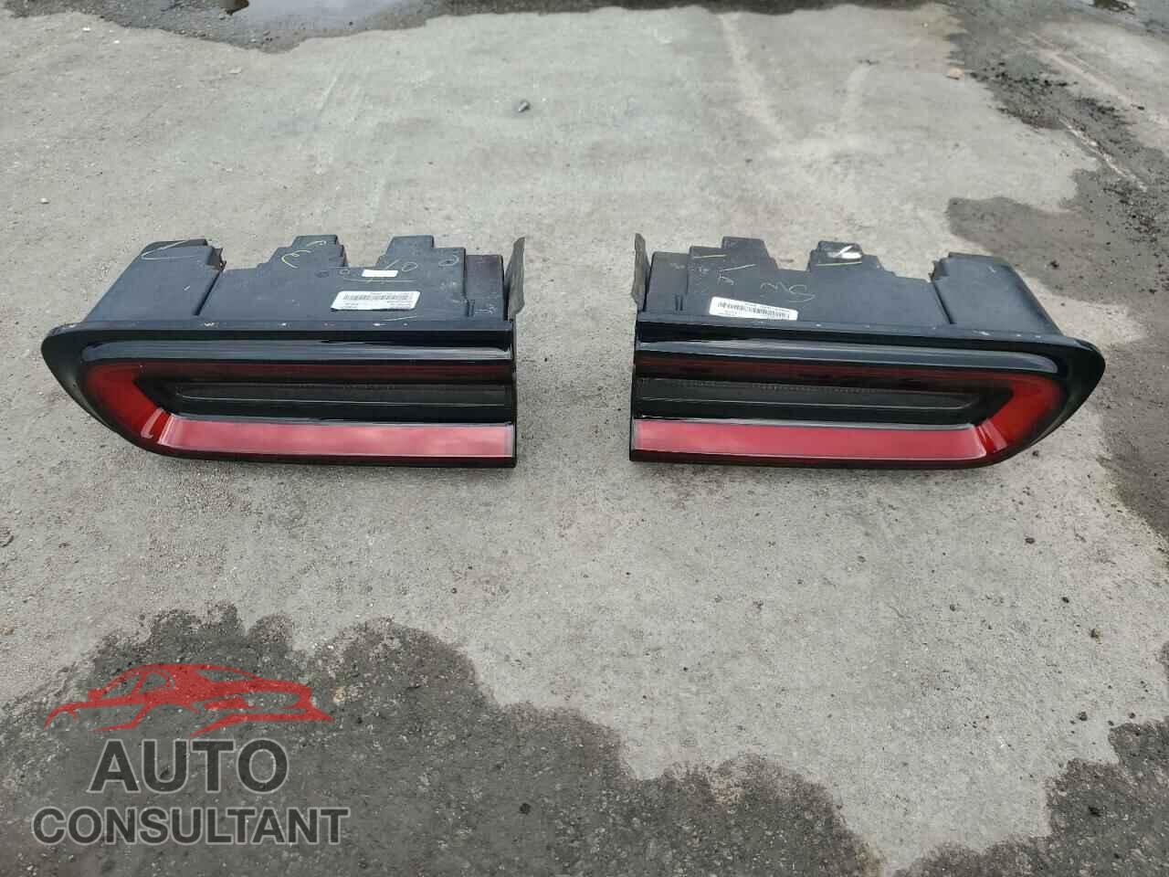 DODGE CHALLENGER 2020 - 2C3CDZAG0LH125585