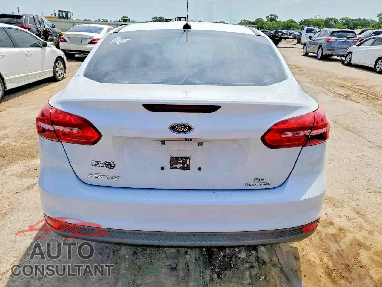 FORD FOCUS 2016 - 1FADP3F27GL320163