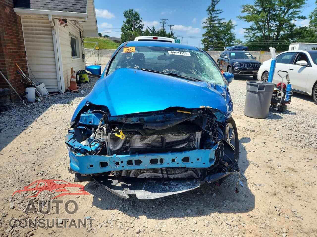 FORD FOCUS 2014 - 1FADP3F28EL428496